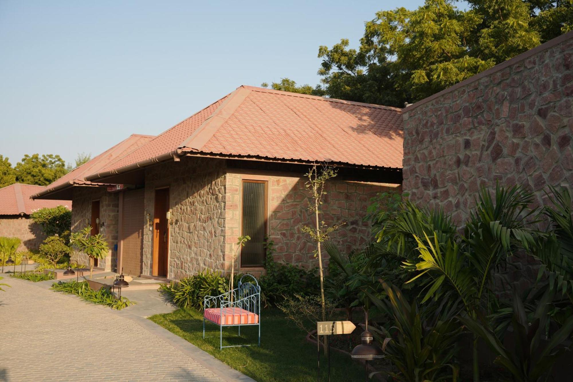 Surpura Bagh - A Luxury Boutique Resort - Pure Vegetarian จ๊อดปูร์ ภายนอก รูปภาพ